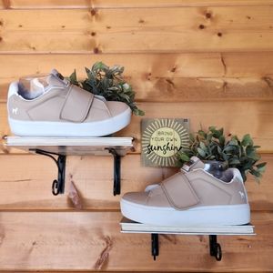 Goats THE‎ 918 W Strapped Platform Fashion Sneakers Tan White Leather Shoes Sz 7